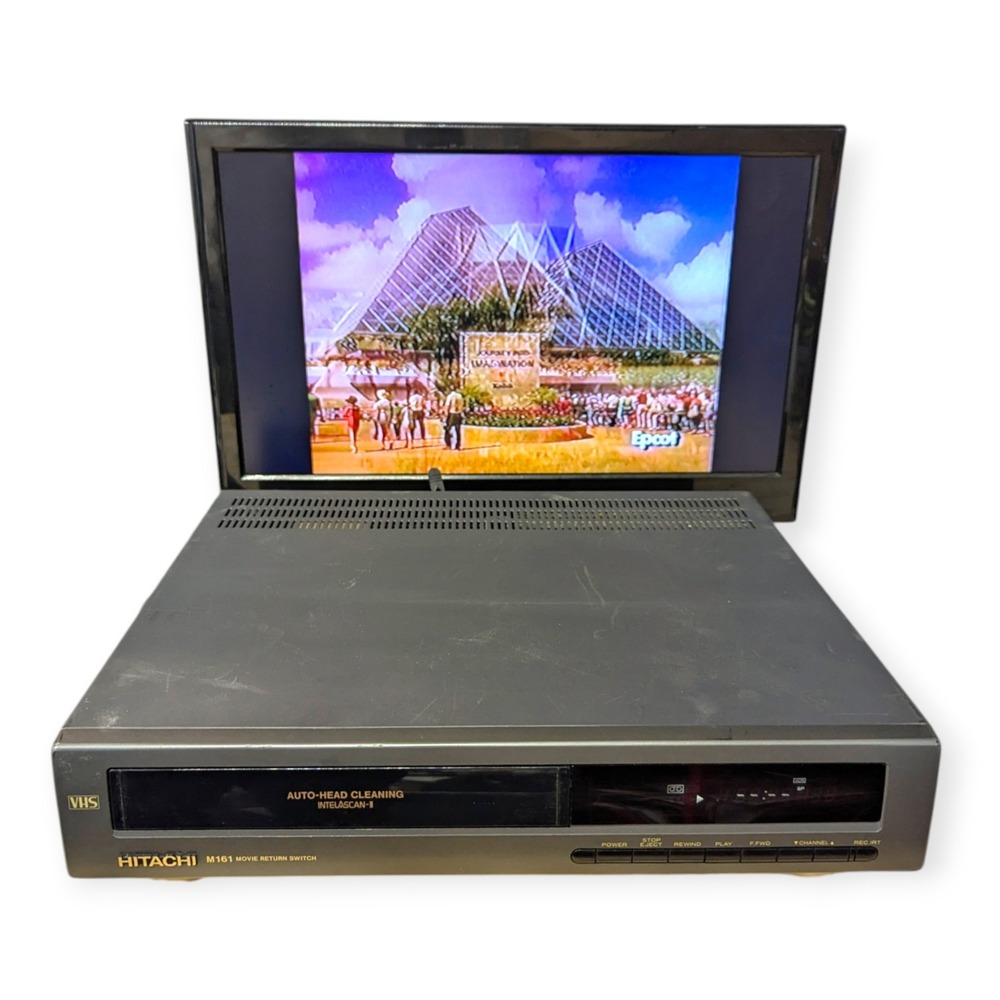 Hitachi VT-M161A VHS VCR Player Video Deck Intelascan-II Black Vintage Retro